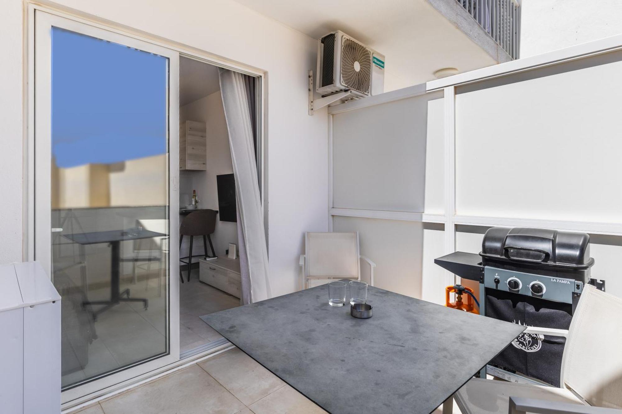 Kunsu'S Apartment 5 Min Walk From St Julians San Gwann Luaran gambar