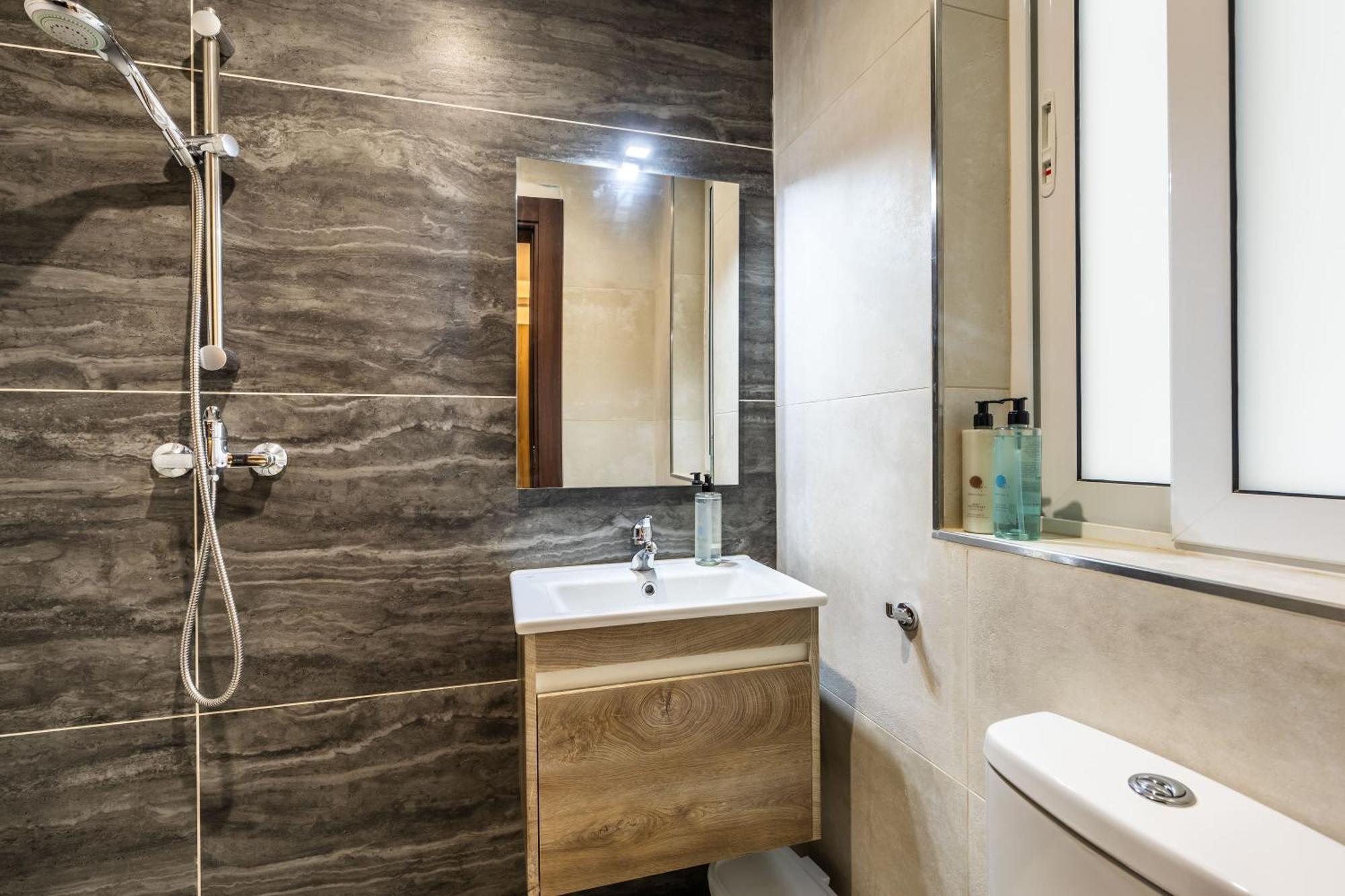 Kunsu'S Apartment 5 Min Walk From St Julians San Gwann Luaran gambar